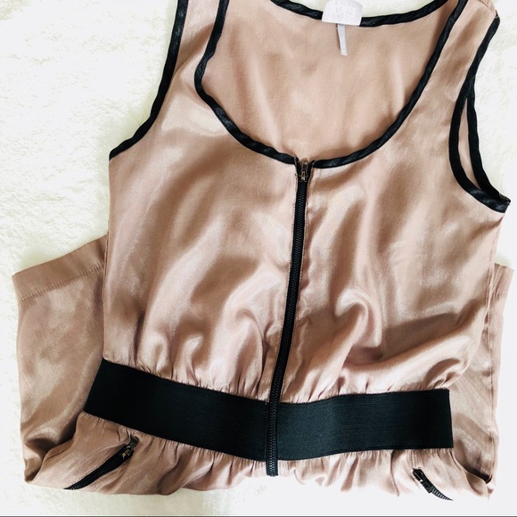 Lola Champagne Romper - Picture 1 of 6